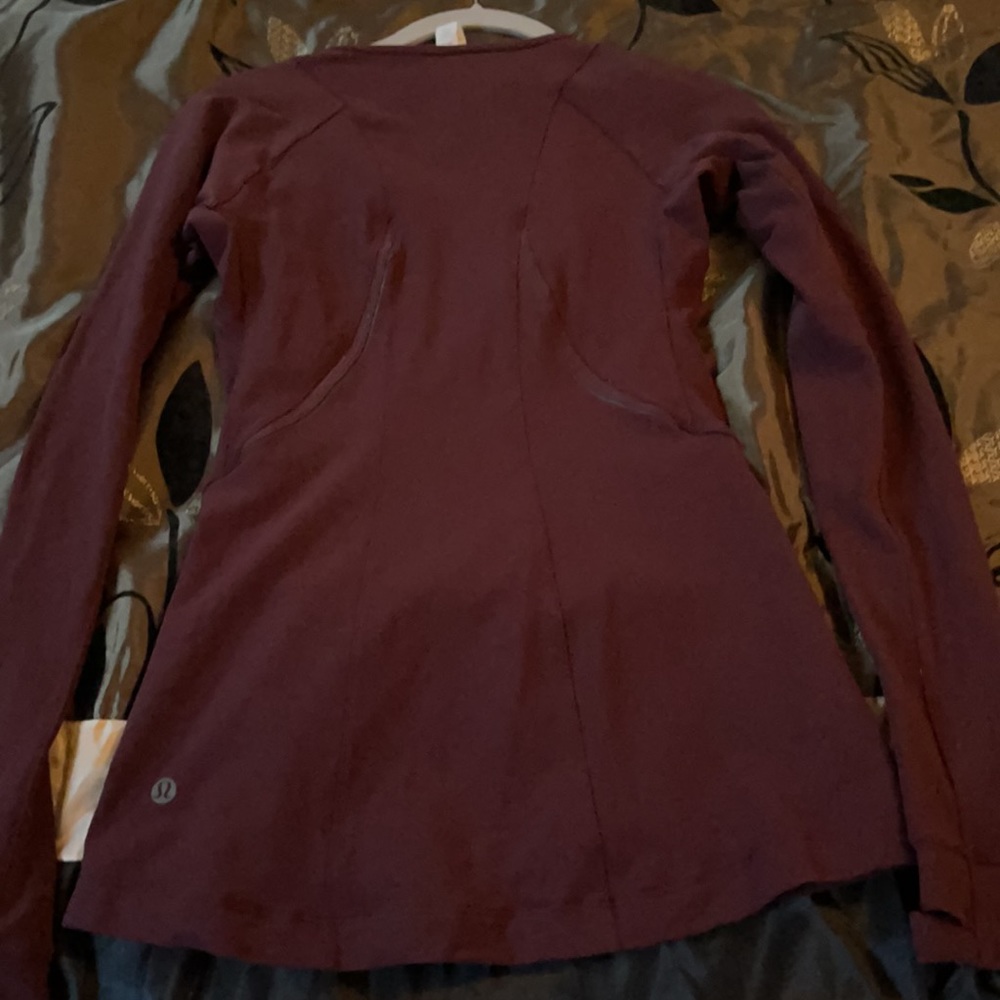 Lululemon Top - Picture 4 of 8